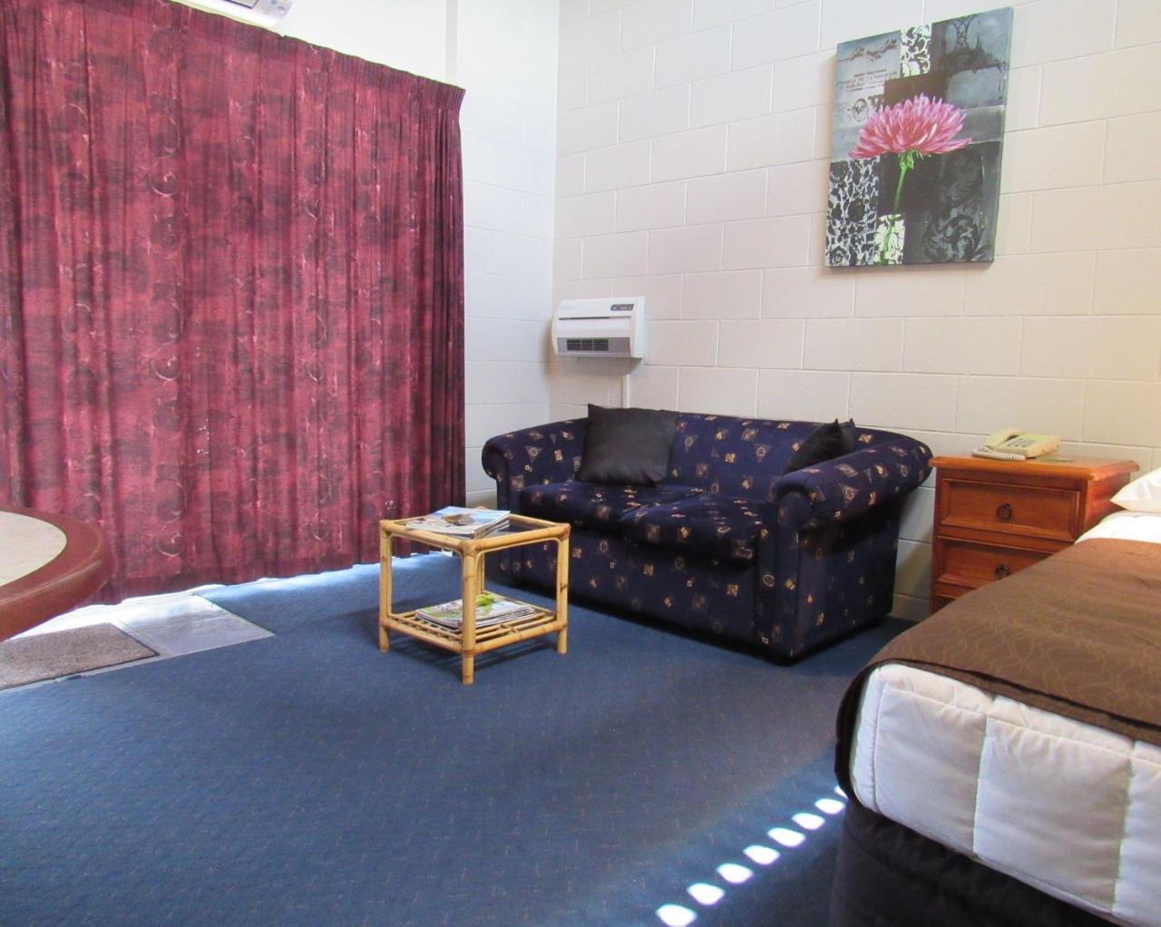 Palmerston North Motel Exterior photo