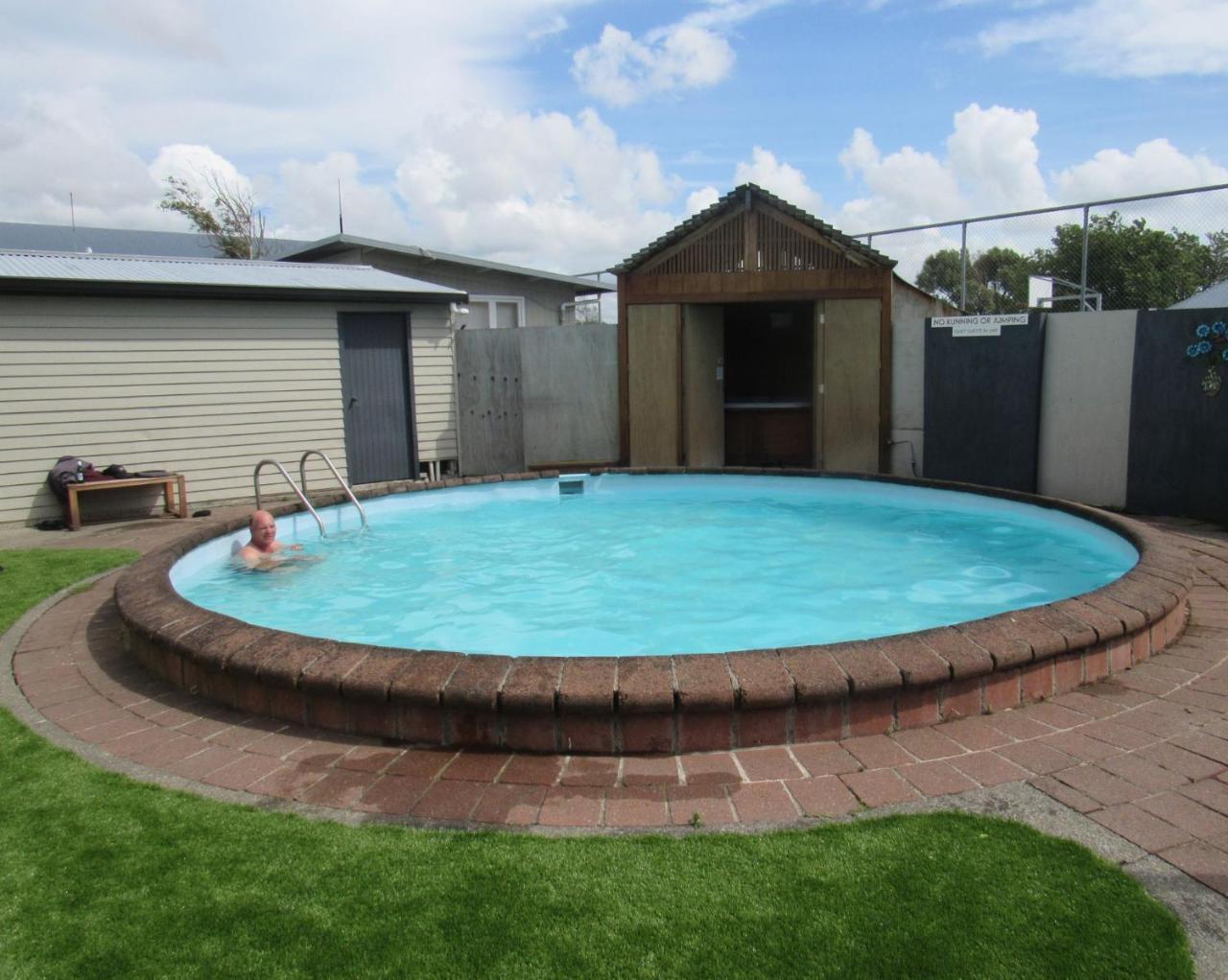 Palmerston North Motel Exterior photo